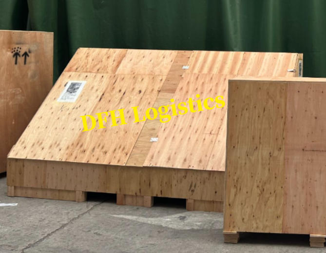 custom irregular cargo crating